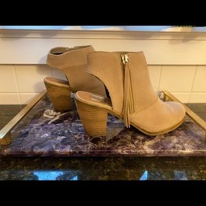 Dolce Vita Suede Tan Crème Open Heel Booties Side Zip